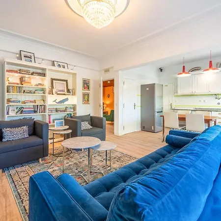Guestready - A Cozy 2bd And 2bth Apt With A Spacious Terrace דירה Arrentela